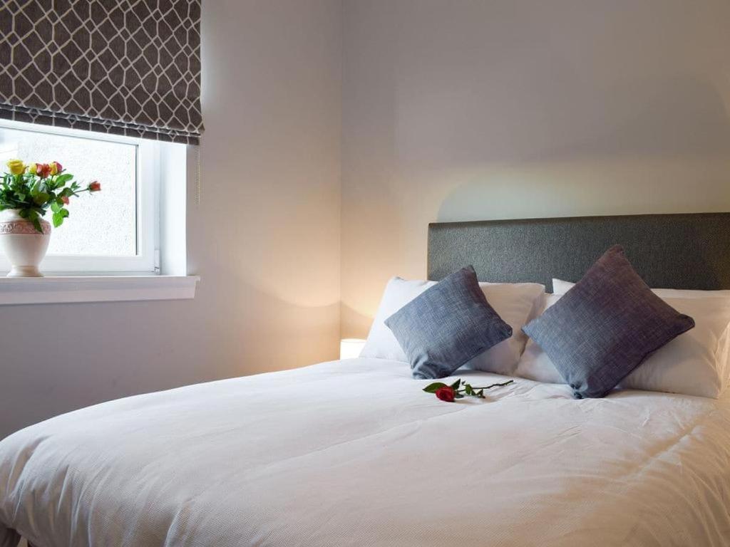 Courtyard Holiday Apartments Inverkeithing Buitenkant foto