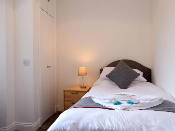 Courtyard Holiday Apartments Inverkeithing Buitenkant foto
