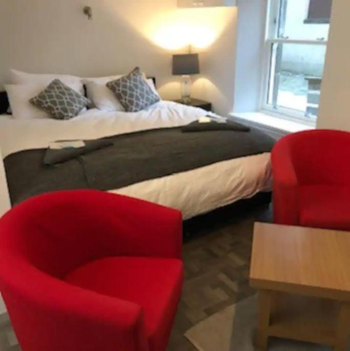 Courtyard Holiday Apartments Inverkeithing Buitenkant foto