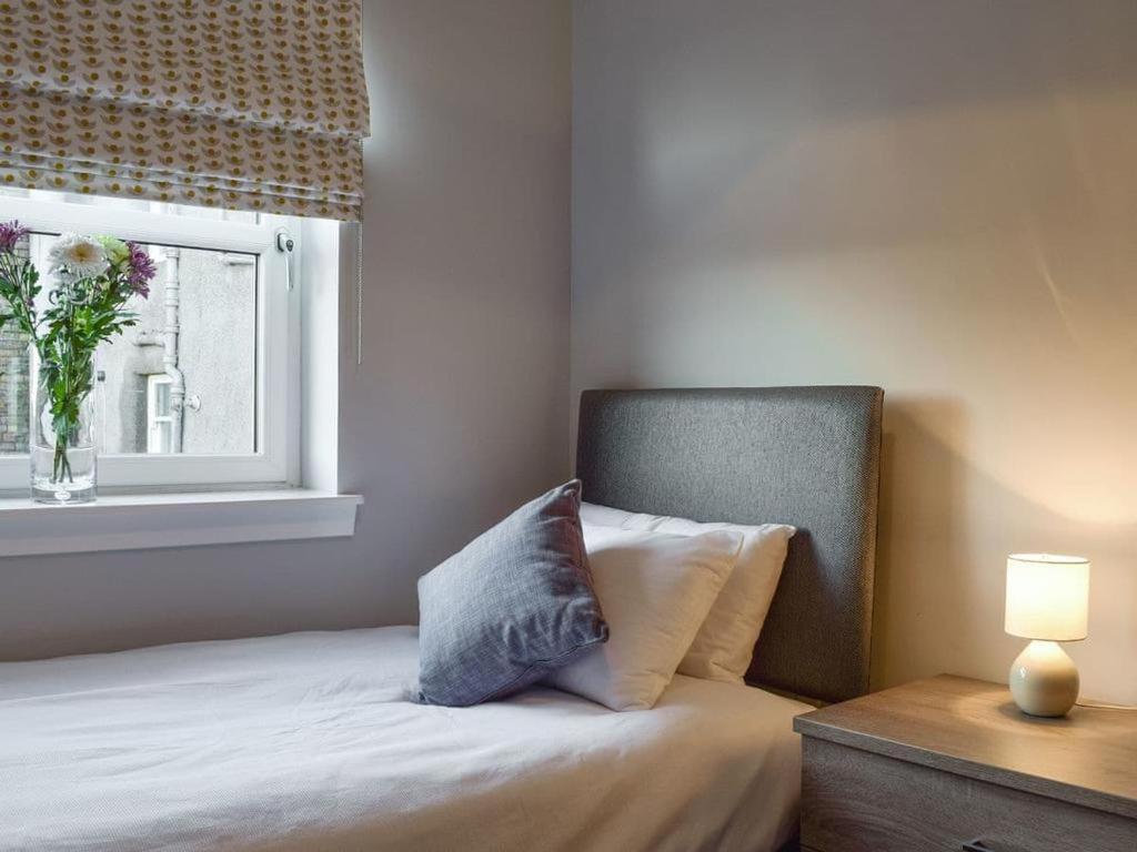 Courtyard Holiday Apartments Inverkeithing Buitenkant foto