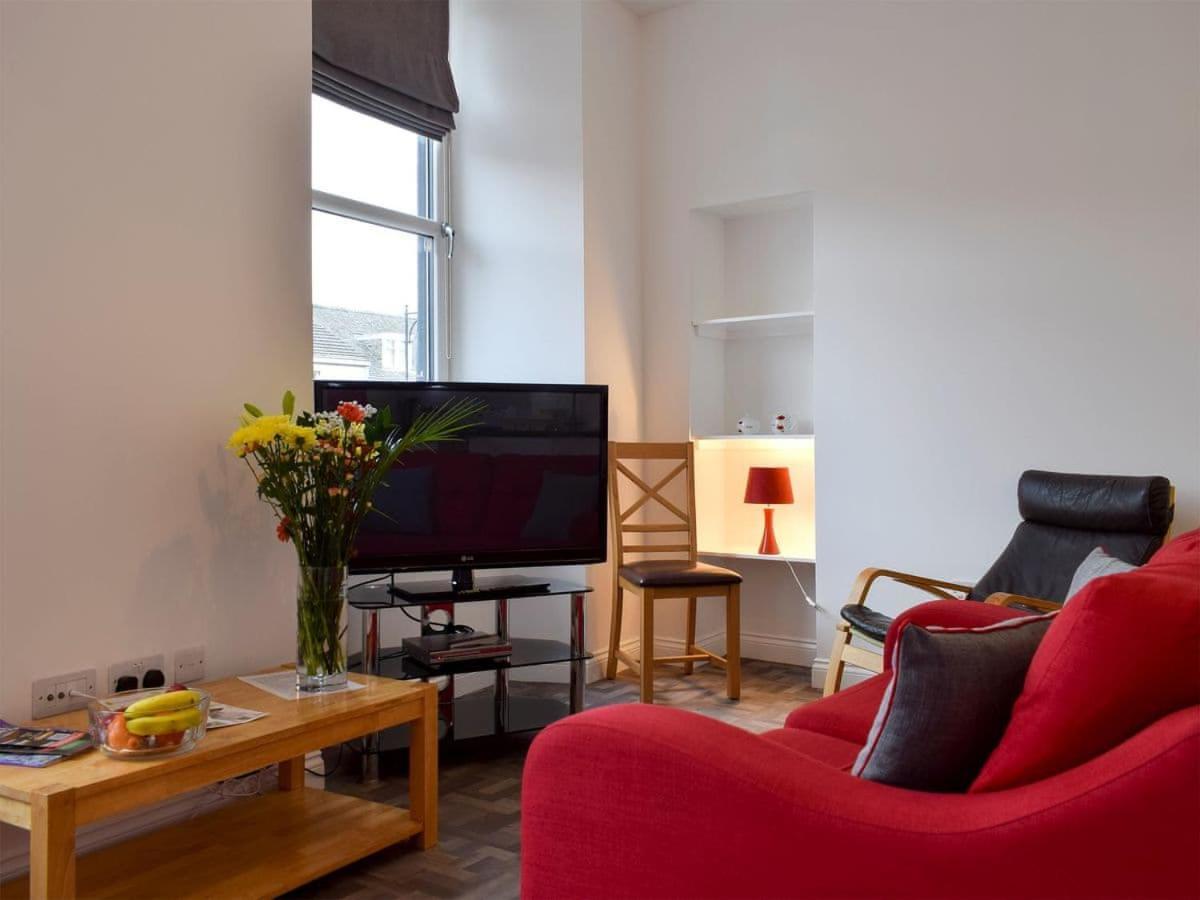 Courtyard Holiday Apartments Inverkeithing Buitenkant foto